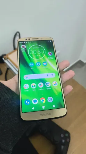 Moto G6 Play