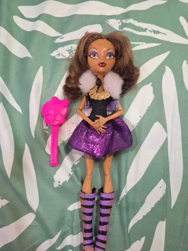 Monster High Clawdeen Wolf  ghoul's alive