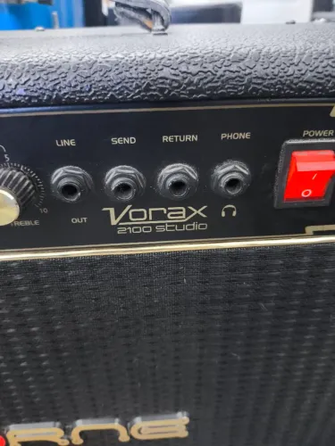 Caixa Guitarra Borne Bórax 2100