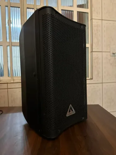 ? CAIXA DE SOM ATIVA ARMER EVX 10? ? 1000W ? Potência e qualidade para seus eventos!