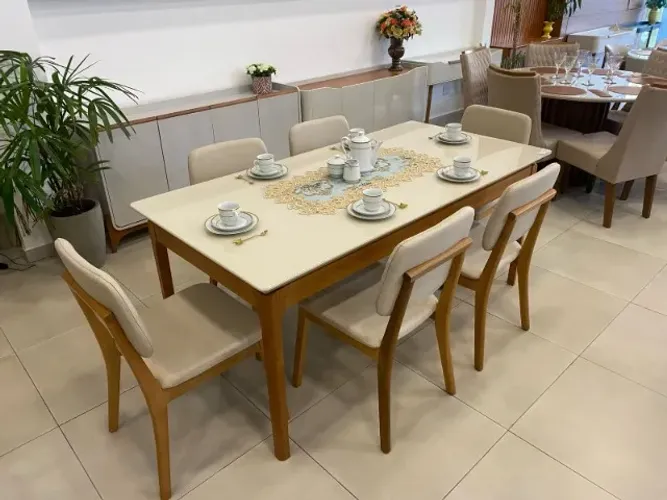 Mesa de Jantar Wind 1.8 com 6 Cadeiras Classic