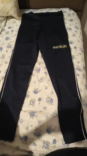 Uniforme escolar geração 2000