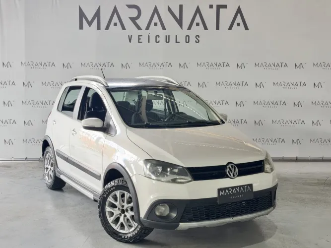 Volkswagen Crossfox 1.6 MI Total Flex 8V 5P 2013