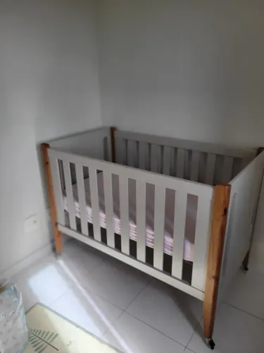 Berço Multifuncional + Cômoda Infantil | Ótimo Estado