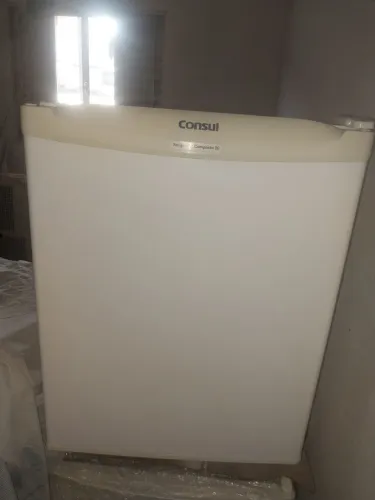 Frigobar cônsul 80 l ótimo entrego grátis local