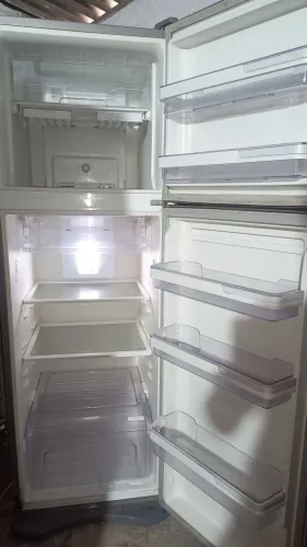Geladeira Frost Free Electrolux DF42X