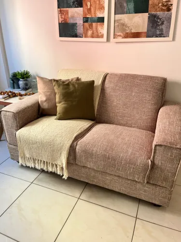 Sofá Tecido Linho 2 lugares