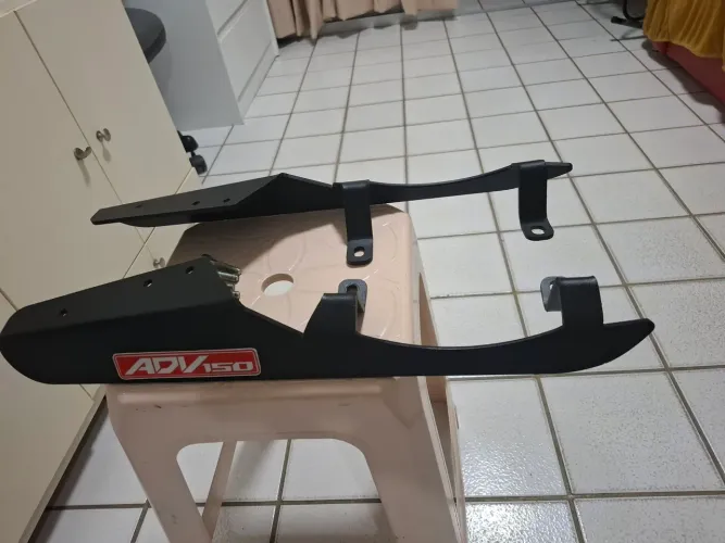 Suporte para bauleto ADV 150