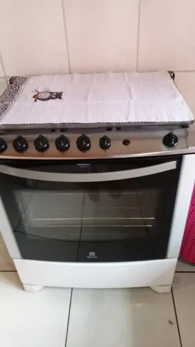 Fogão 6 bocas Electrolux