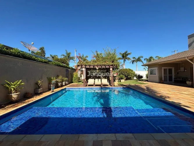 Casa em Condomínio à venda, 3 quartos, 3 suítes, 6 vagas, Campestre - Piracicaba/SP