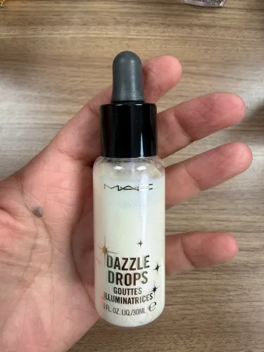 Iluminador liquido Mac ( descontinuado)
