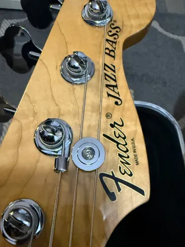 Fender Jazz Bass 4 Cordas