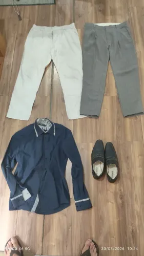 Calças, camisa e sapato