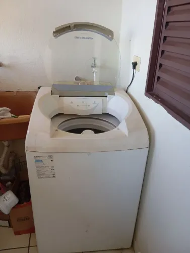Vende se máquina de lavar brastemp usada , retirar no local !