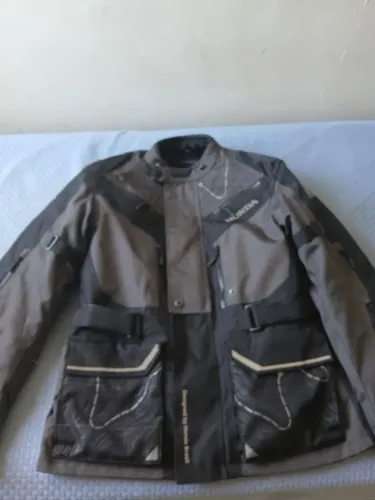 Casaco original Honda Parka Adventure Tamanho M Ganhei e ficou grande prá mim