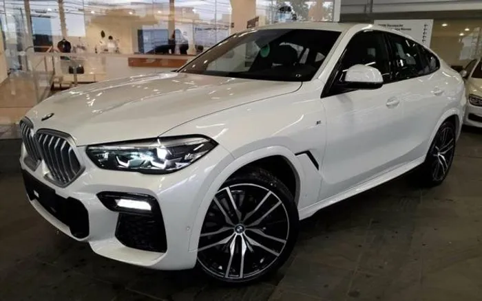 Sucata BMW X6 2019 para retirada de peças
