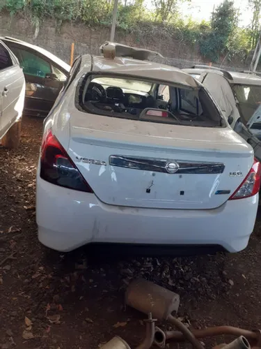 Sucata Nissan Versa Unique 1.6 automático 2018