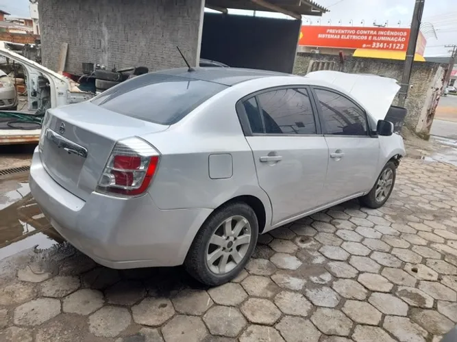Sucata Nissan Sentra 2008 2.0 automatico ( vendo peças )