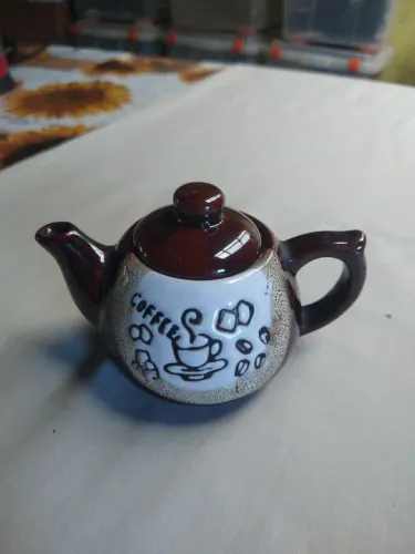 Pequeno Bule de Cerâmica Decorativo - Café