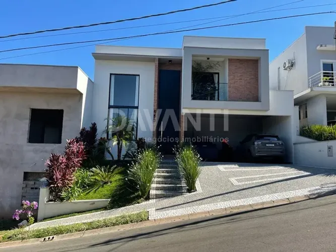 Casa à venda no Condomínio Le Village em Valinhos na Imobiliária Davanti.