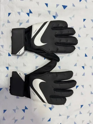 Luvas de Goleiro Nike Match infantil