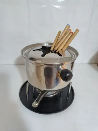 Conjunto de Fondue para Queijo e Chocolate