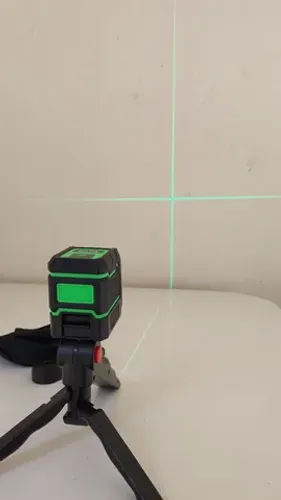 Nivel a Laser 2 Linhas Profissional