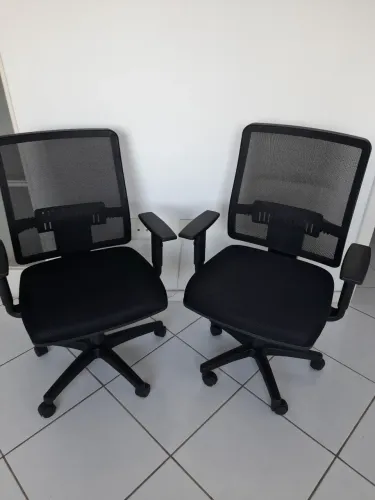 Cadeira de escritório Rhodes 