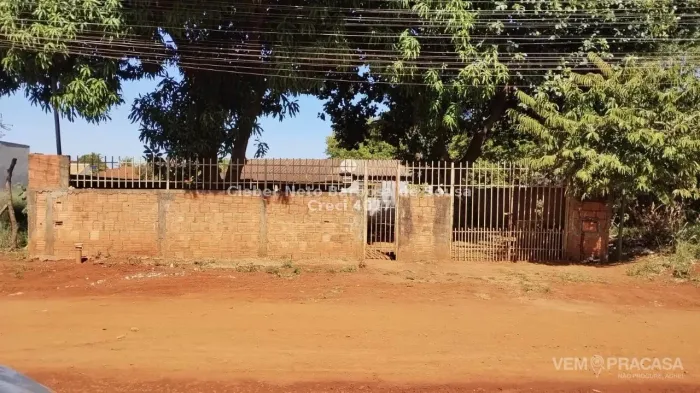 vendo terreno medindo 360 m²