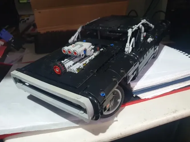 LEGO Technic 42111 Dodge Charger Velozes E Furiosos Dom's