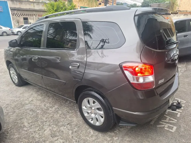 Chevrolet Spin LTZ 1.8 8V Econo.flex 5P Aut. 2015