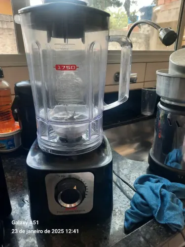 Liquidificador 1750 ml - Potente e Versátil!