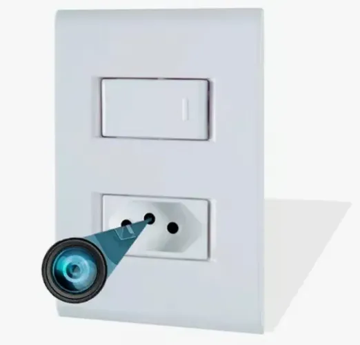 Tomada Wifi com câmera espiã 