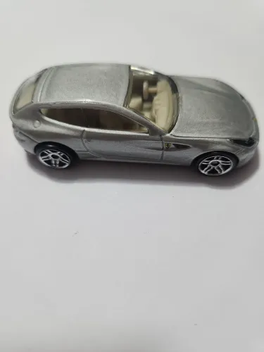 Ferrari FF Hot Wheels