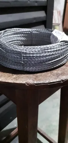 Rolo de arame trançado