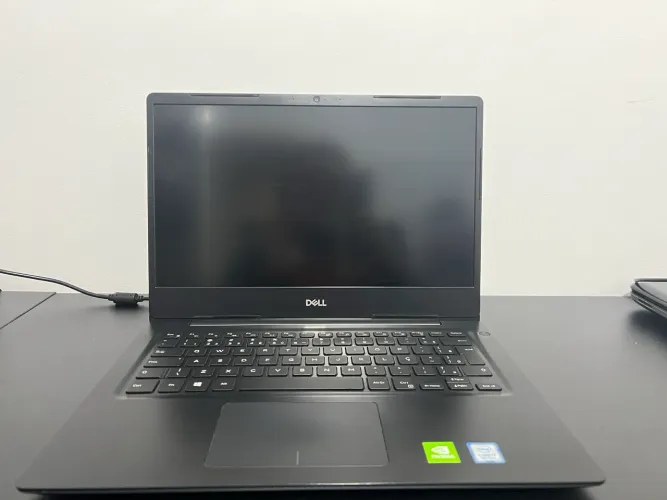 Notebook Dell VOSTRO 5481