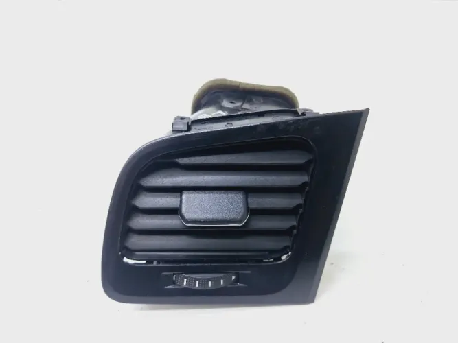 Difusor Ar Lado Esquerdo Vw Golf Gti 2.0t 2015 5gm819703