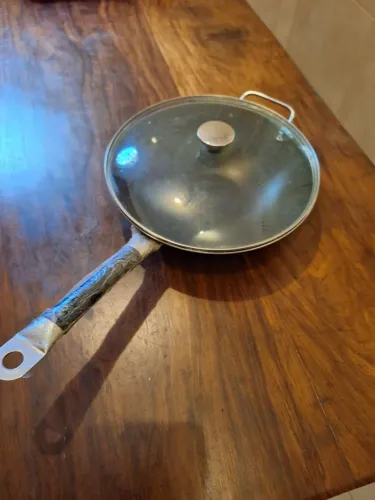 Panela Wok c tampa de vidro