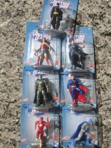 Bonecos micro Collection liga da Justiça