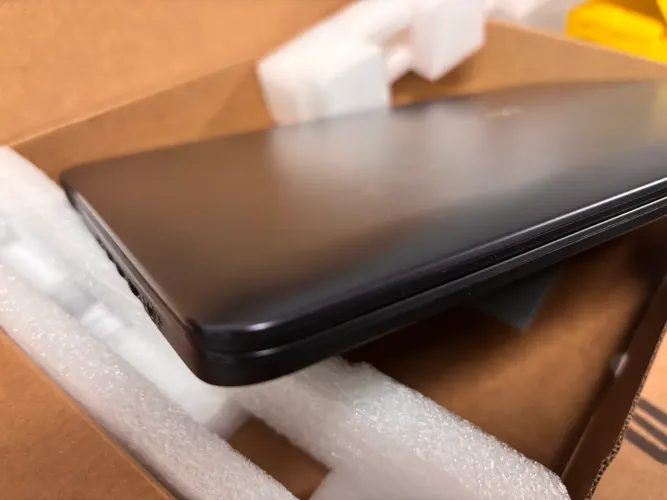 Notebook Asus X53MA cel Dual Core 4gb 500GB Windows 10