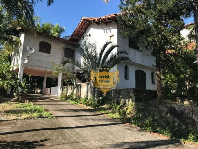 Casa com 4 dormitórios à venda, 200 m² por R$ 800.000,00 - São Lourenço - Niterói/RJ