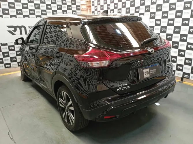 Nissan Kicks - Peças e acessórios 2024 3700 km rodados 
