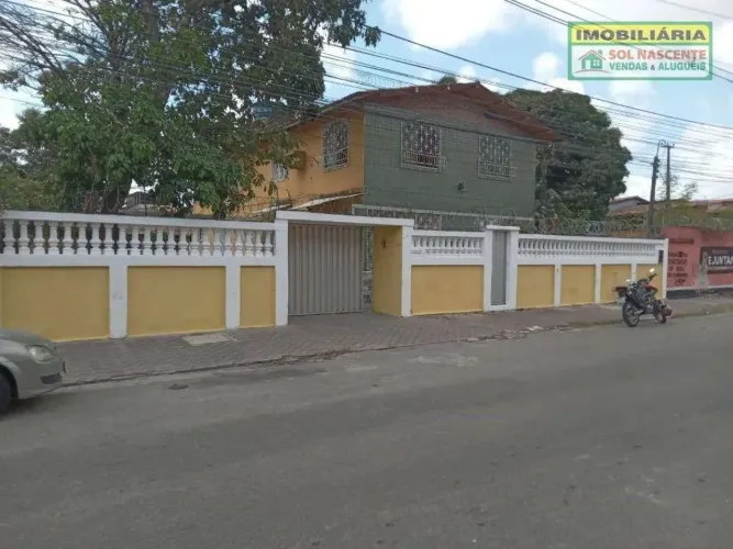 Casa com 5 dormitórios para alugar, 340 m² por R$ 8.501,00/mês - Montese - Fortaleza/CE