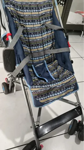 Carrinho de Bebê Voyage