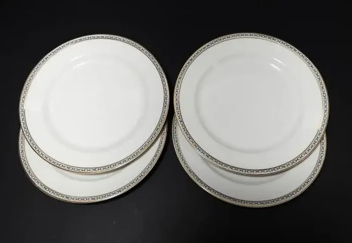 Quatro pratos de sobremesa da Bavaria