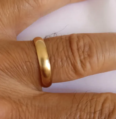Aliança folheada ouro 18k