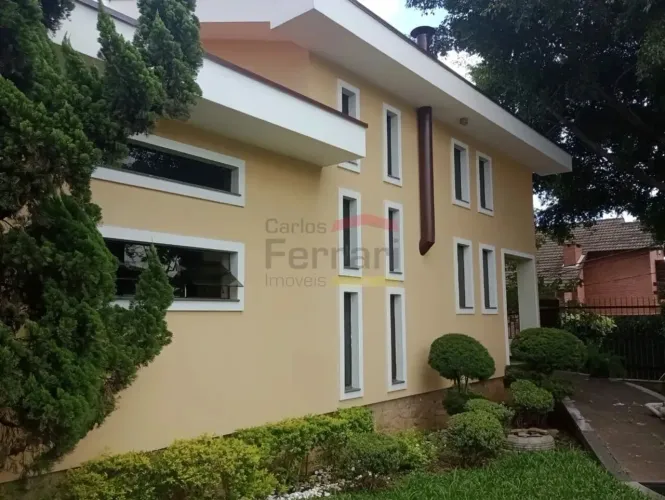 Sobrado para locação, Barro Branco, 470 m², 4 dormitórios, 4 suítes, 2 salas, 7 banheiros,