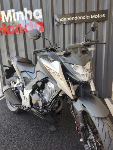 CB 300F TWISTER CBS 2026