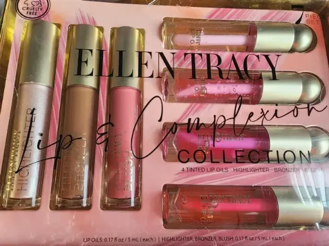 Conjunto Ellen Tracy para Lábios e Pele (4 Óleos Labiais, 1 Blush, 1 Bronzer, 1 Iluminador