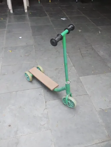 Patinete Infantil Verde Até 35kg (Leia todo o anuncio)